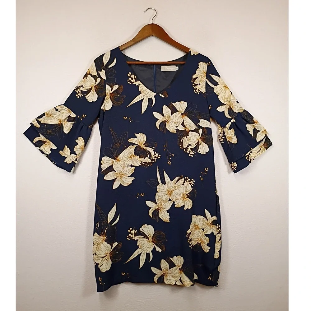 Boho Floral Belongsci Womens Small Navy Blue Tiered Bell Sleeve Shift Dress